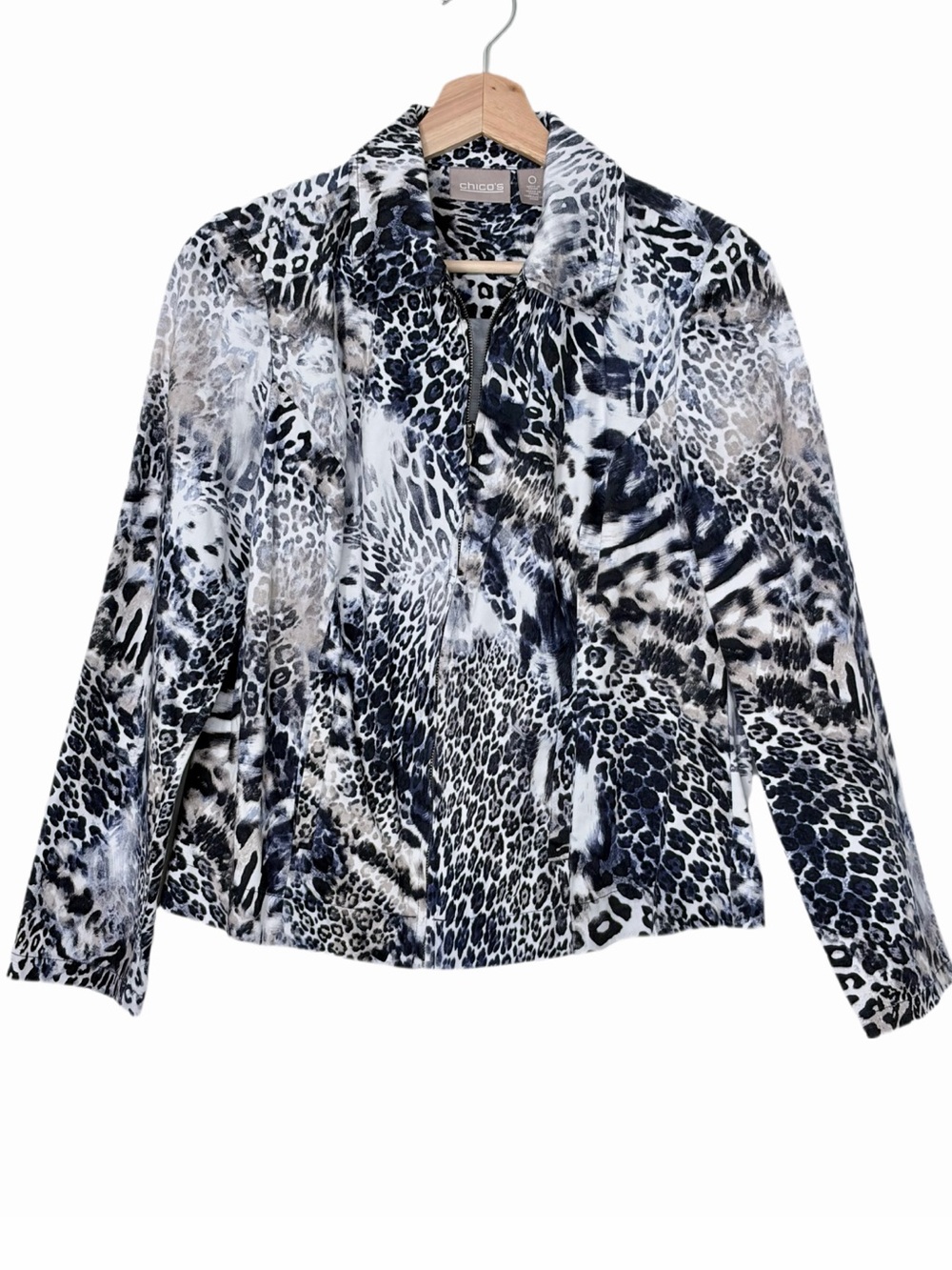 Chico's Black and White Animal Print Full-Zip Up Jacket Size Small